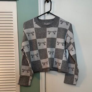 Sincerely Jules Gray Checkered Sweater with Bow Design